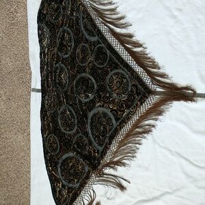 Beautiful Spiral patterned Scarf with fringe